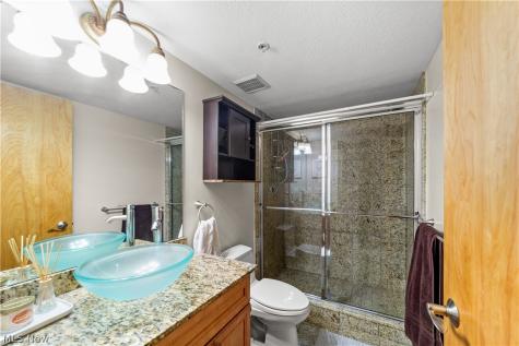 2222 Detroit Avenue Cleveland OH 44113