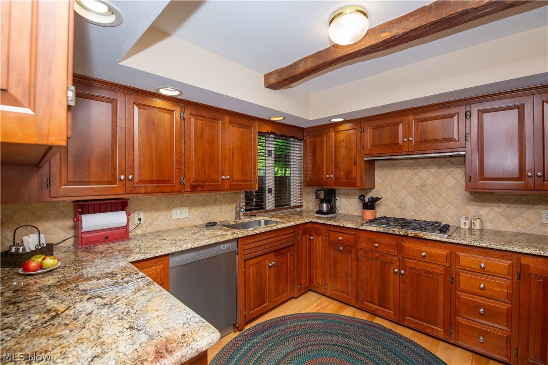 560-24 Russet Woods Lane Aurora OH 44202