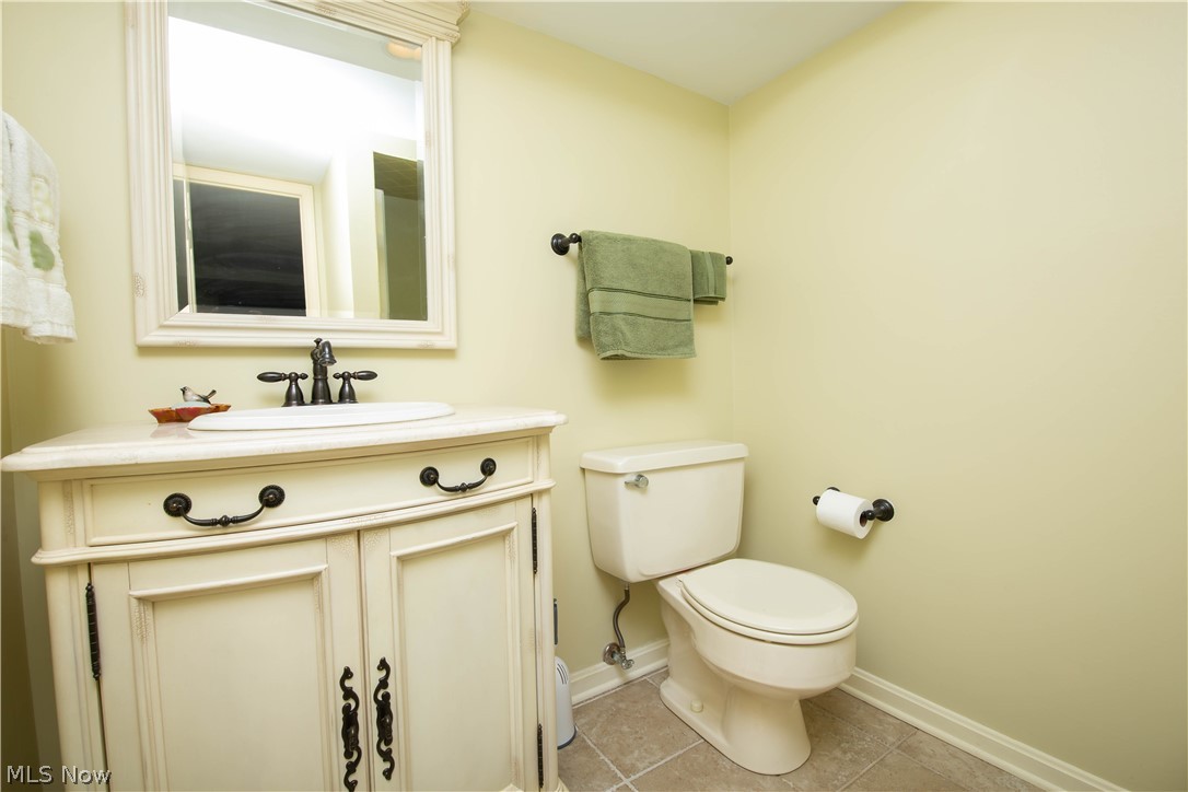 560-24 Russet Woods Lane Aurora OH 44202