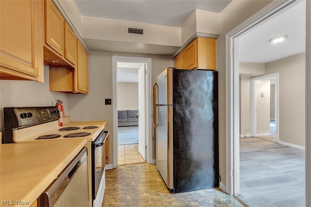 15825 Van Aken Boulevard Shaker Heights OH 44120