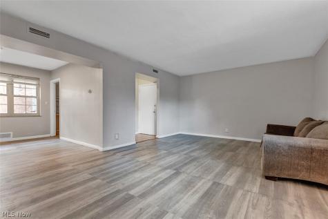 15825 Van Aken Boulevard Shaker Heights OH 44120