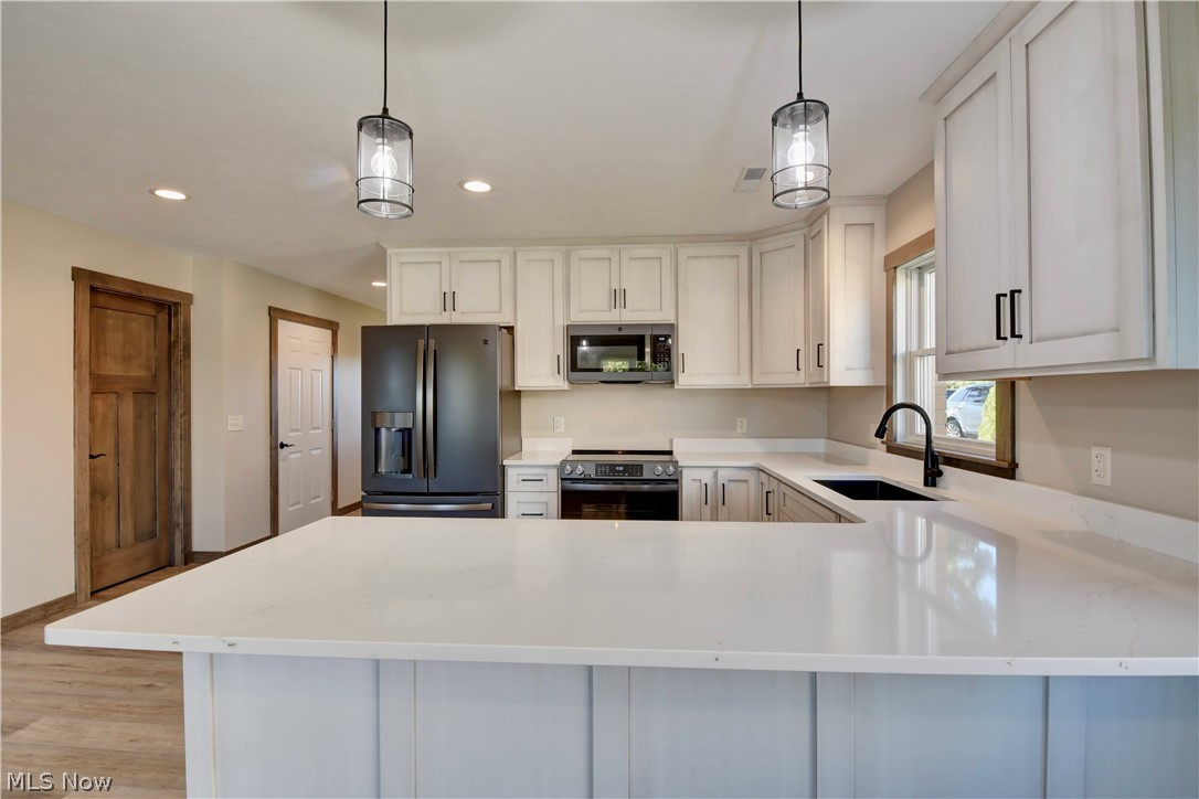 219 Pinehurst Drive Dover OH 44622