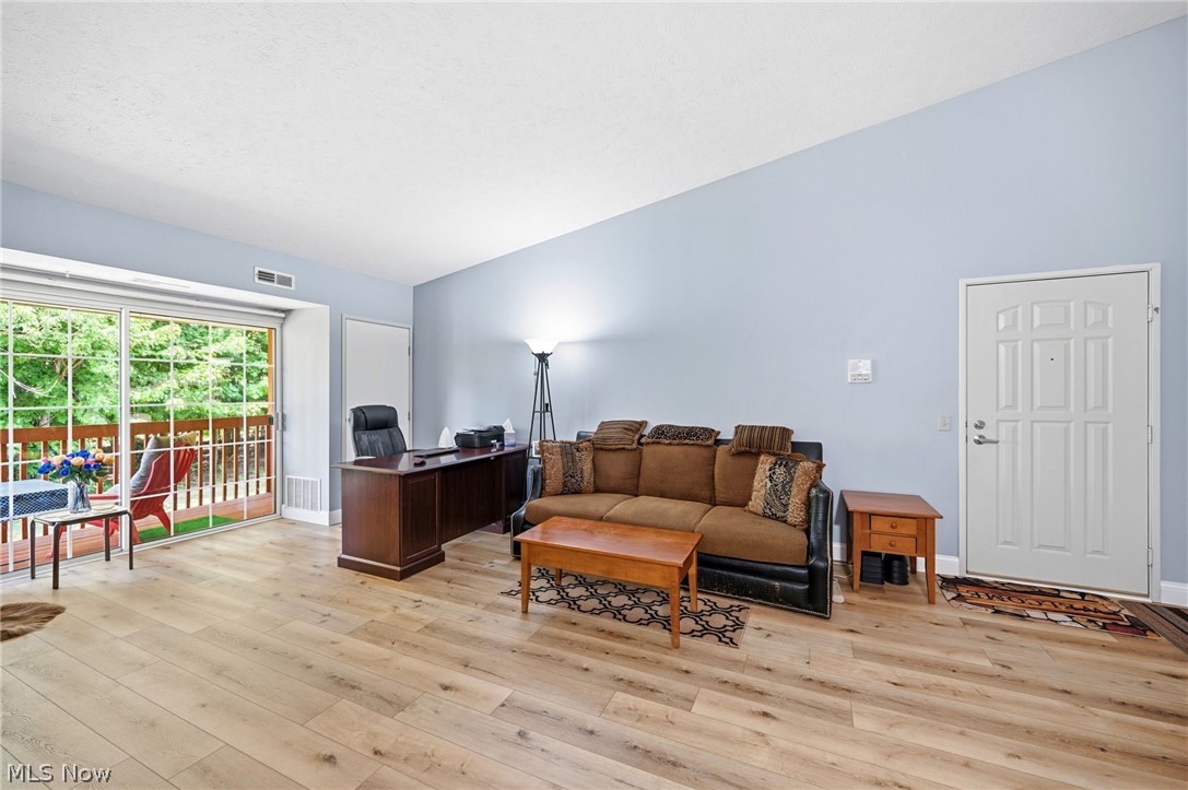 10391 Glenway Drive Twinsburg OH 44087