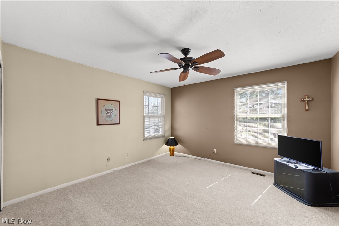 5800 Ridgeview Lane Willoughby OH 44094