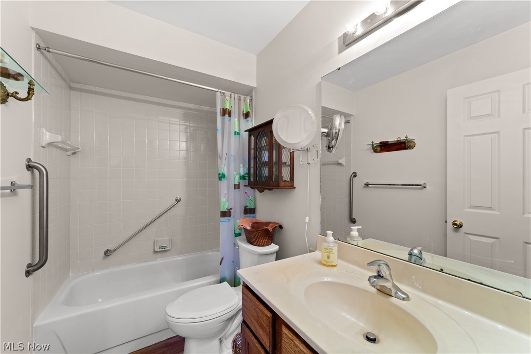 5800 Ridgeview Lane Willoughby OH 44094