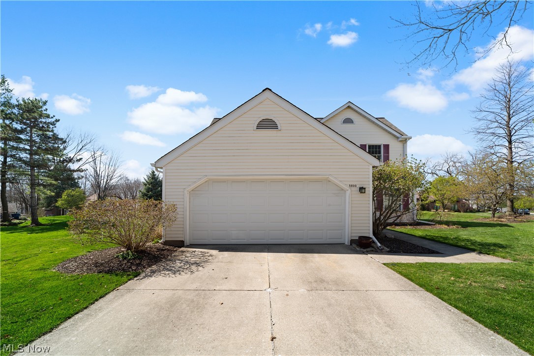 5800 Ridgeview Lane Willoughby OH 44094