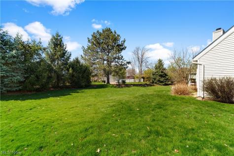 5800 Ridgeview Lane Willoughby OH 44094