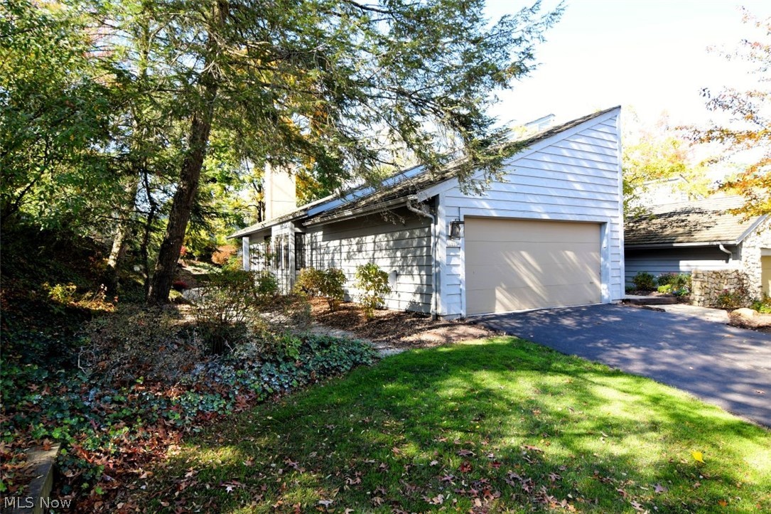 3835 Acorn Trail Orange OH 44022