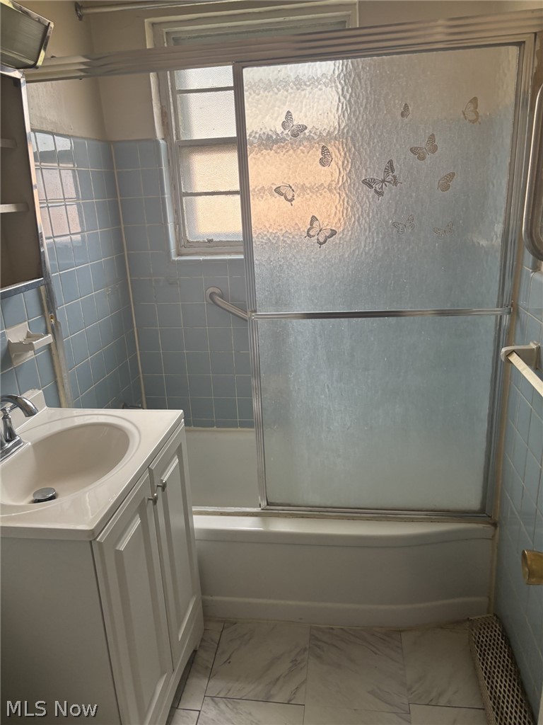 13829 Cedar Road South Euclid OH 44118