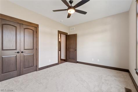 1115 Queen Anne Drive NW Massillon OH 44647