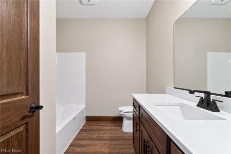 1115 Queen Anne Drive NW Massillon OH 44647