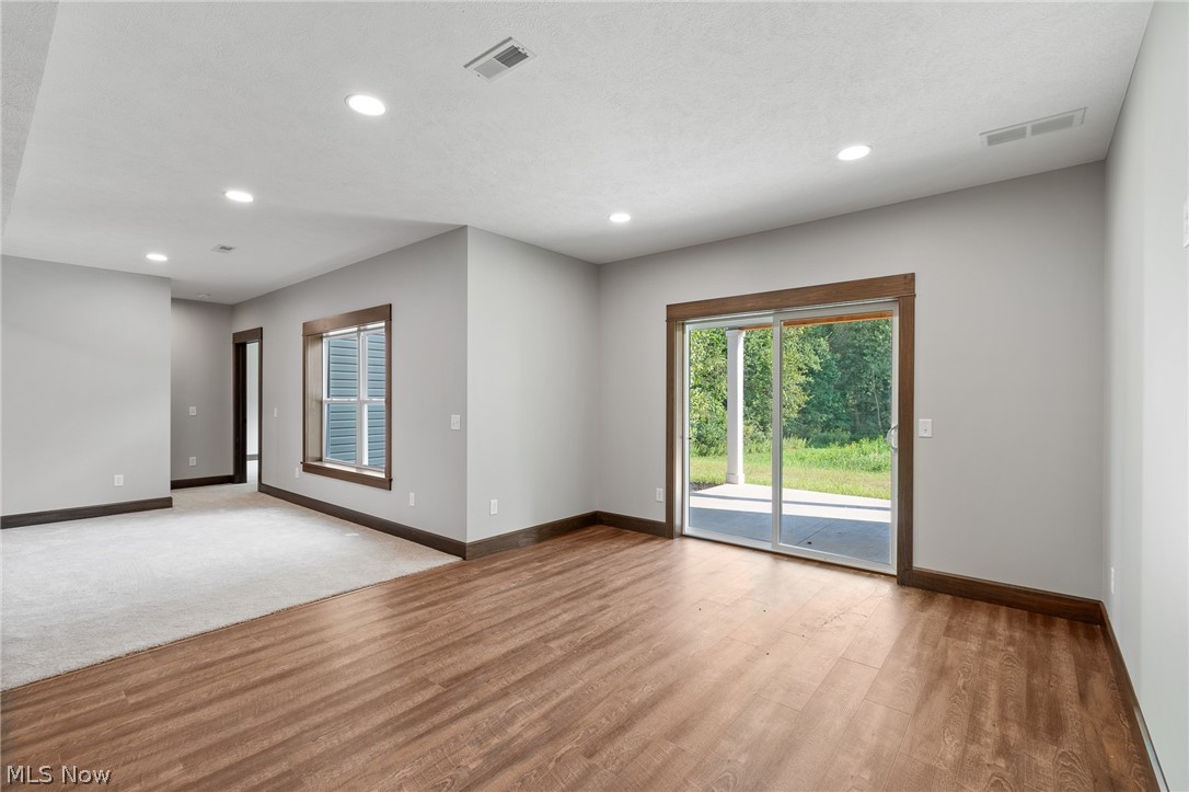 1115 Queen Anne Drive NW Massillon OH 44647