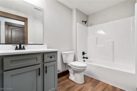 1115 Queen Anne Drive NW Massillon OH 44647