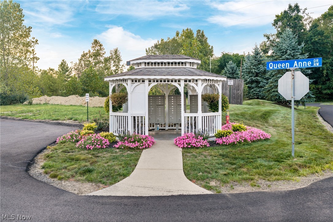 1115 Queen Anne Drive NW Massillon OH 44647