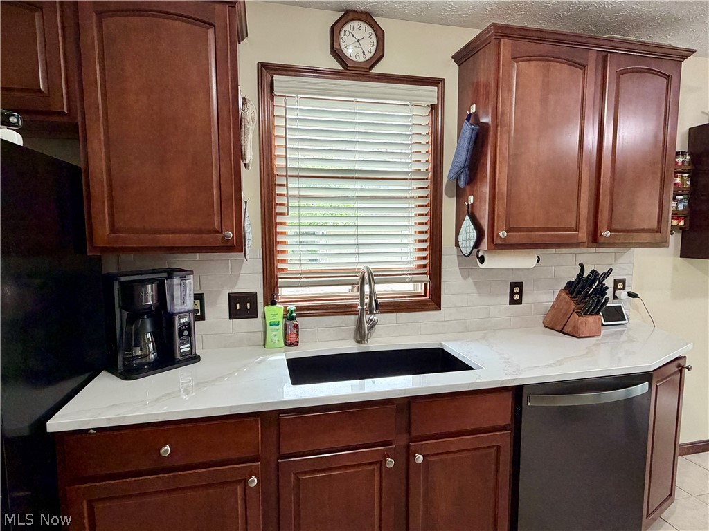 1025 Parsons Road Grafton OH 44044