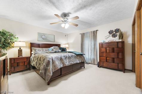 12714 Potomac Place NW Uniontown OH 44685