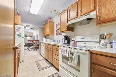 12714 Potomac Place NW Uniontown OH 44685