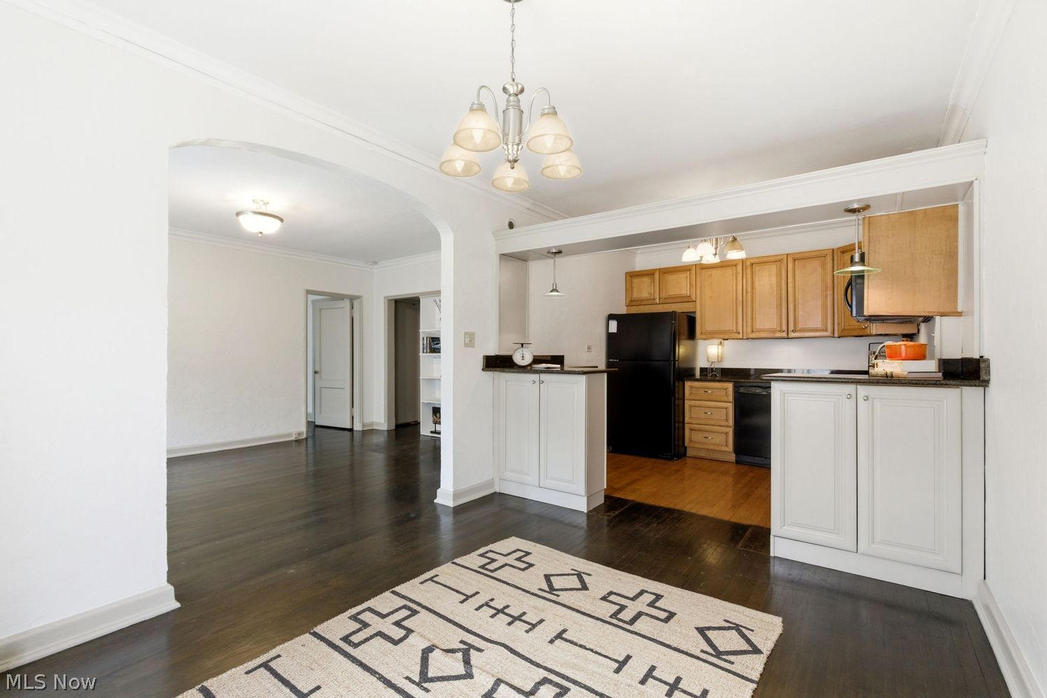 2330 Euclid Heights Boulevard Cleveland OH 44106