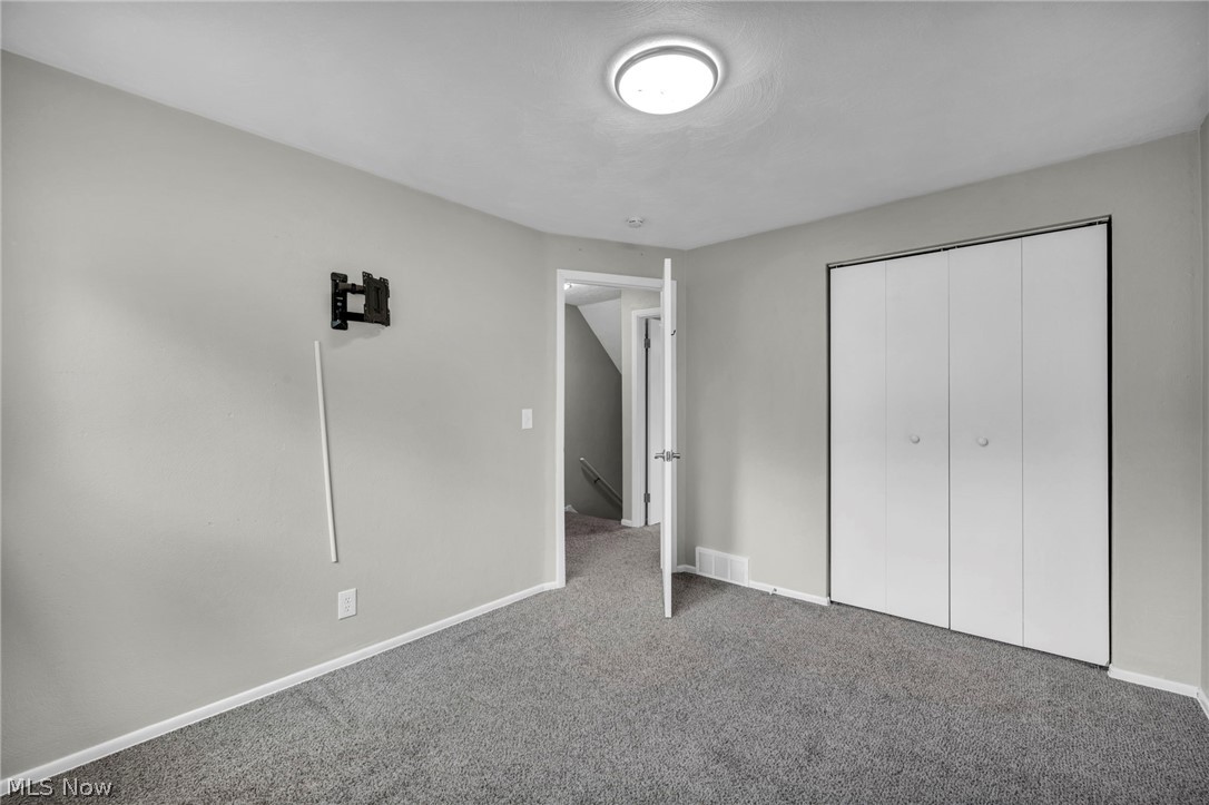 2555 Shakespeare Lane Avon OH 44011