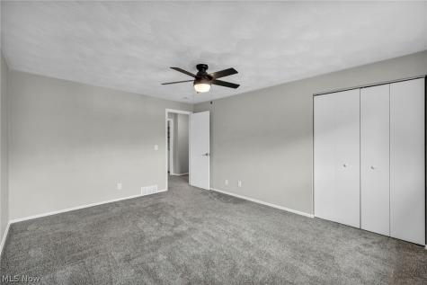 2555 Shakespeare Lane Avon OH 44011