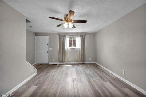 2555 Shakespeare Lane Avon OH 44011
