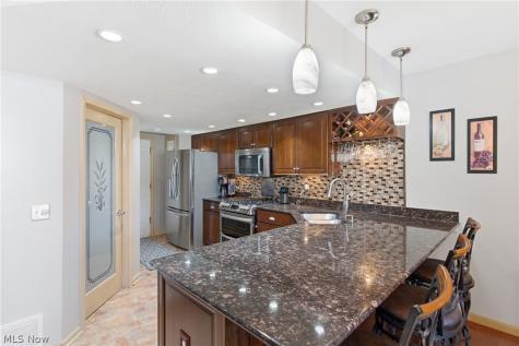 17209 Sun Meadow Trail Strongsville OH 44149