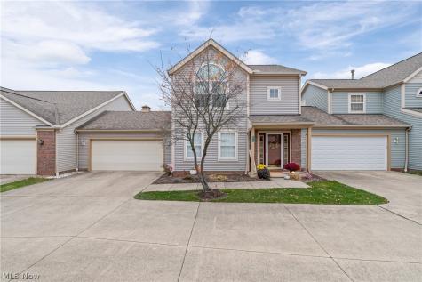 8720 Quailridge Court Macedonia OH 44056