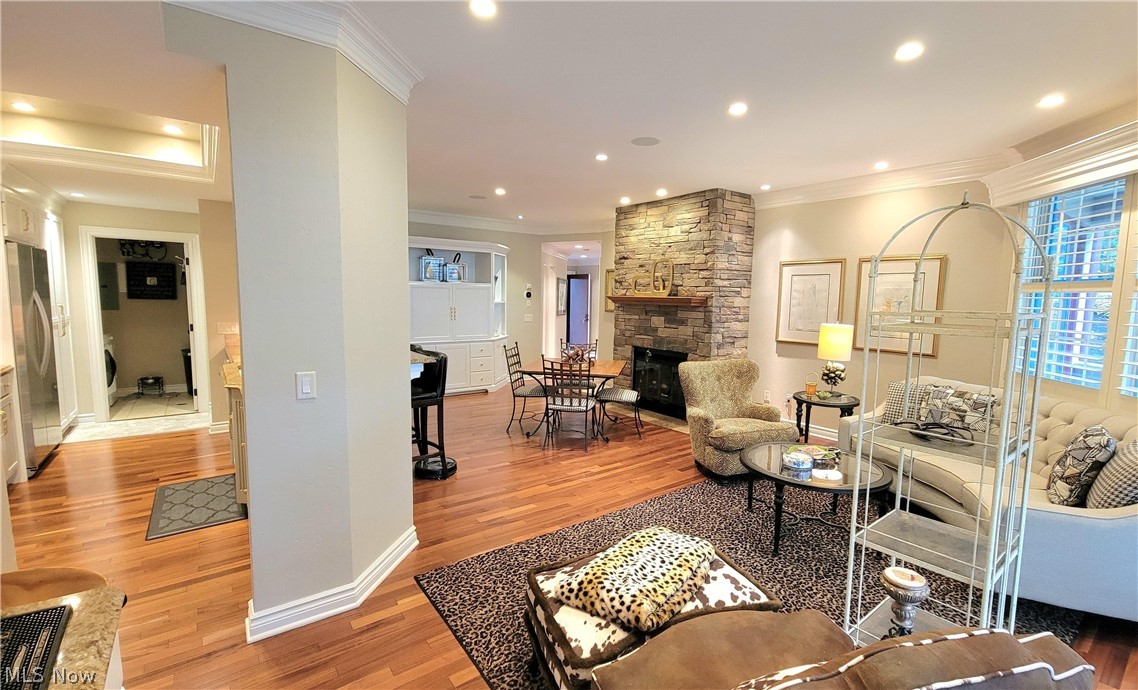 4375 Marin Woods Port Clinton OH 43452