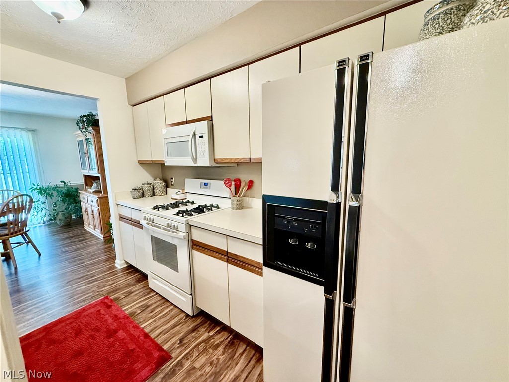 147 Marwyck Place Lane Place Northfield Center OH 44067