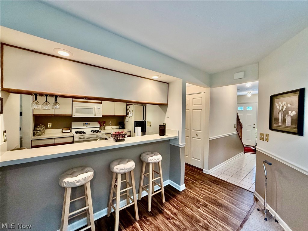 147 Marwyck Place Lane Place Northfield Center OH 44067