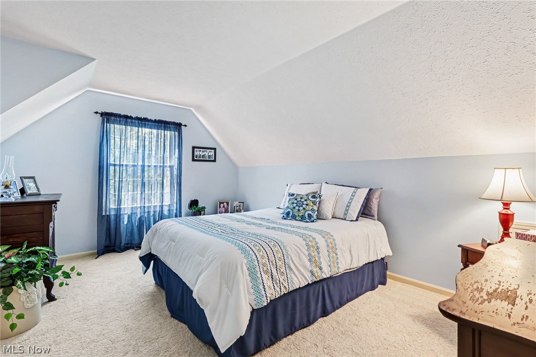 147 Marwyck Place Lane Place Northfield Center OH 44067