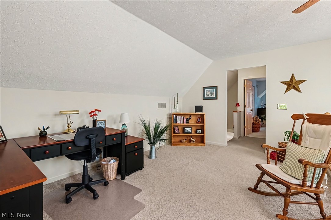 147 Marwyck Place Lane Place Northfield Center OH 44067