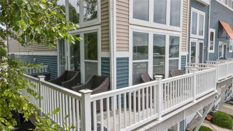 303 Arizona Avenue Lorain OH 44052