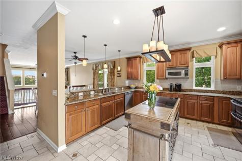 303 Arizona Avenue Lorain OH 44052