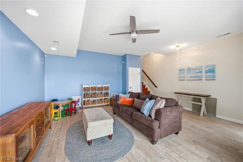303 Arizona Avenue Lorain OH 44052