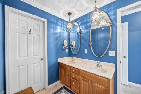 303 Arizona Avenue Lorain OH 44052