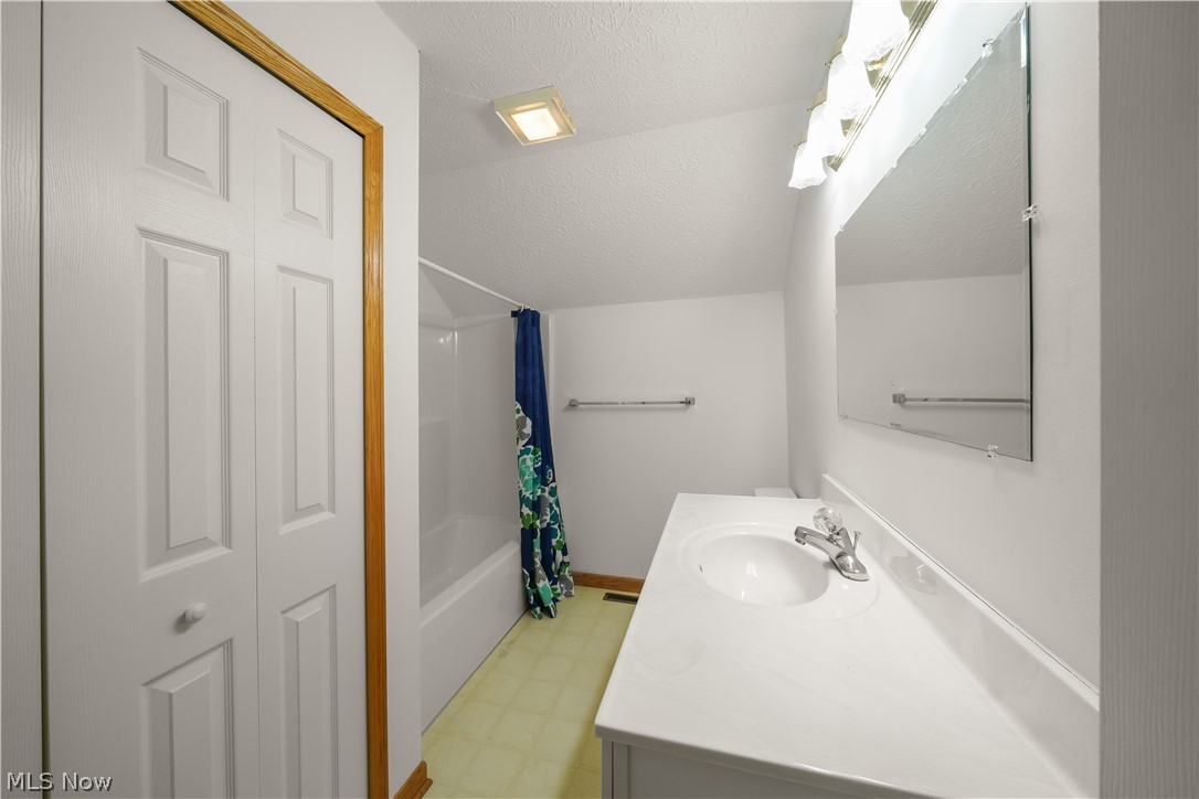 2850 Sherwood Avenue NW Massillon OH 44646