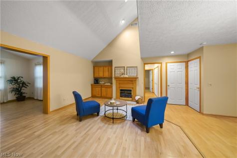2850 Sherwood Avenue NW Massillon OH 44646