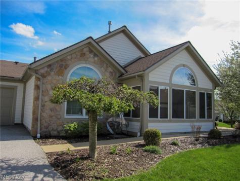 584 Crossings Circle Tallmadge OH 44278