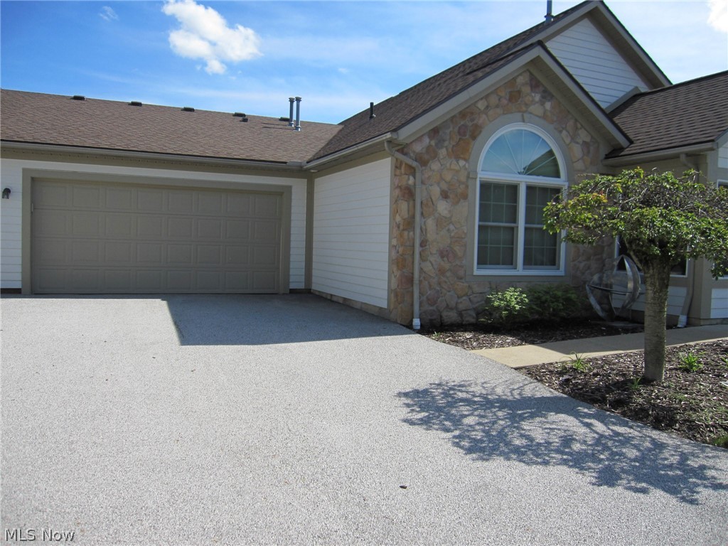 584 Crossings Circle Tallmadge OH 44278