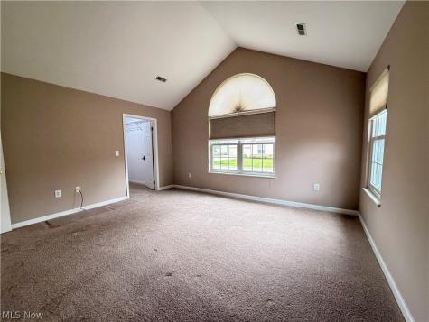 584 Crossings Circle Tallmadge OH 44278