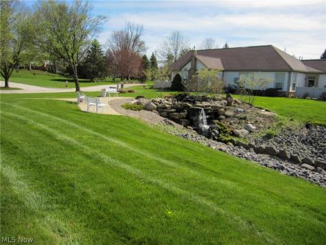 584 Crossings Circle Tallmadge OH 44278