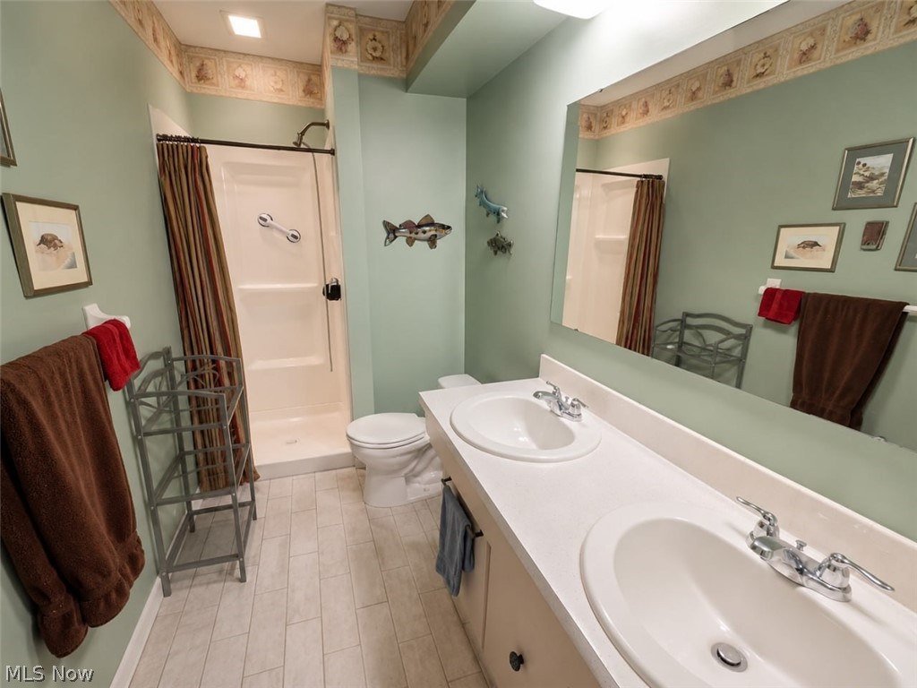 13 Meadowlawn Drive Mentor OH 44060