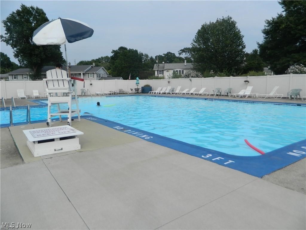 13 Meadowlawn Drive Mentor OH 44060