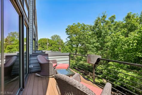 18875 Riversouth Terrace Fairview Park OH 44126