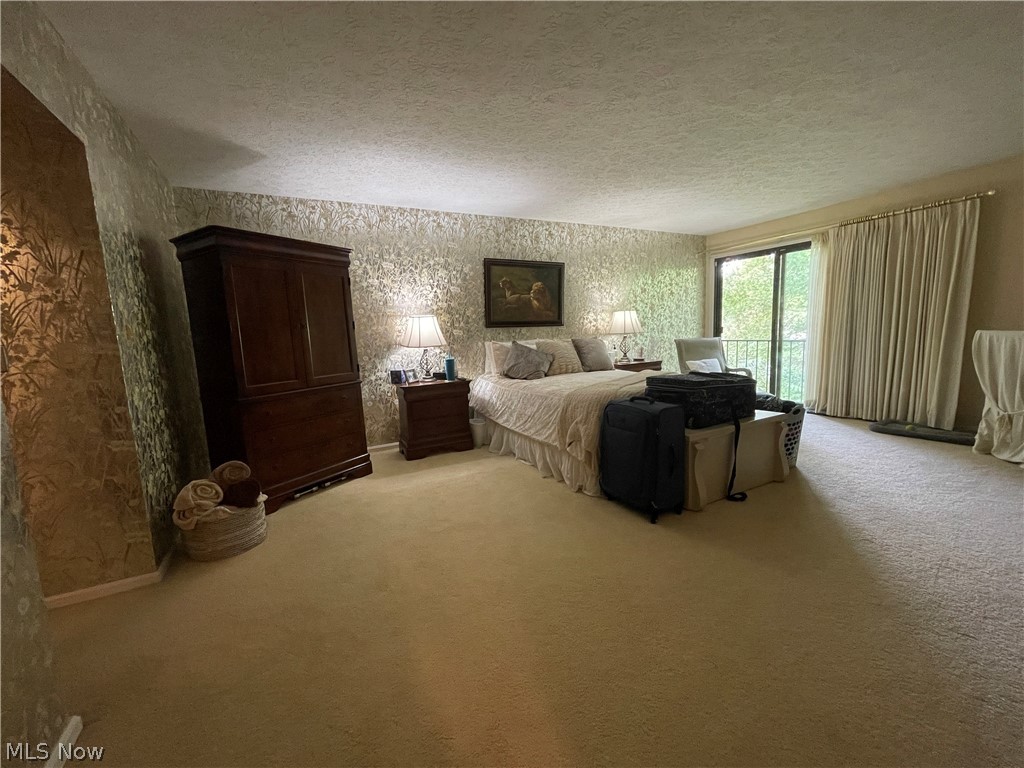 1936 Hemlock Drive Kent OH 44240
