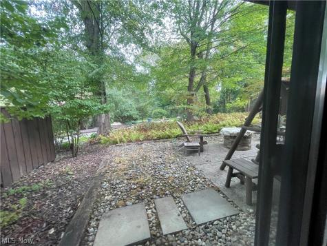 1936 Hemlock Drive Kent OH 44240