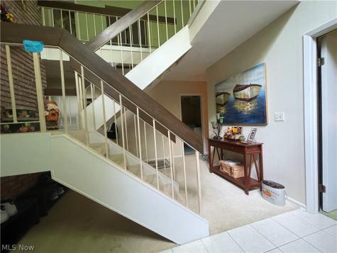 1936 Hemlock Drive Kent OH 44240