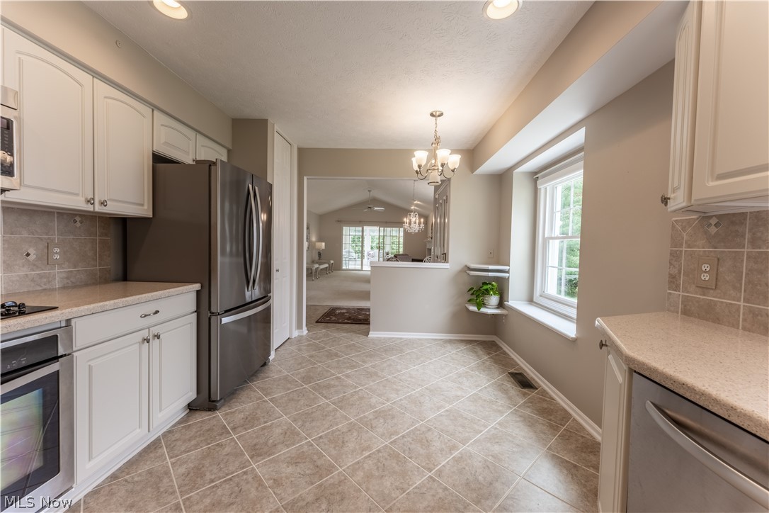 3790 Woodbury Oval Stow OH 44224
