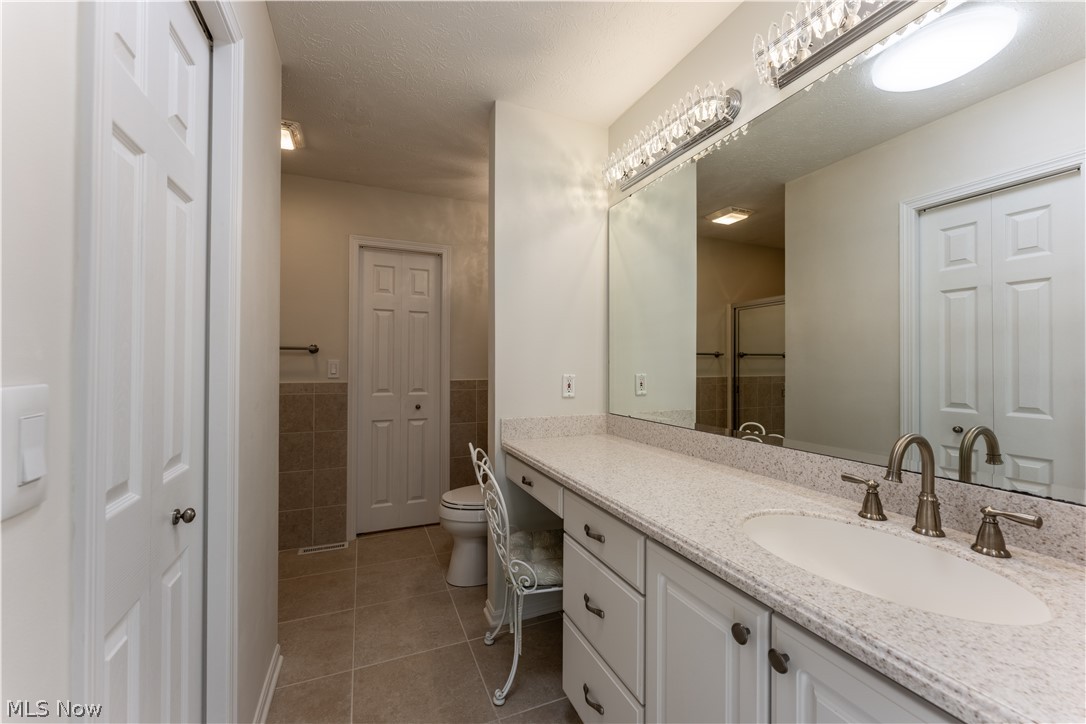 3790 Woodbury Oval Stow OH 44224